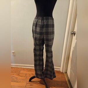 Tinseltown Women's Black and White Plaid Flare Pants